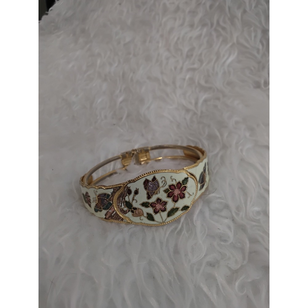 Gold-Tone White Floral Enamel Bracelet